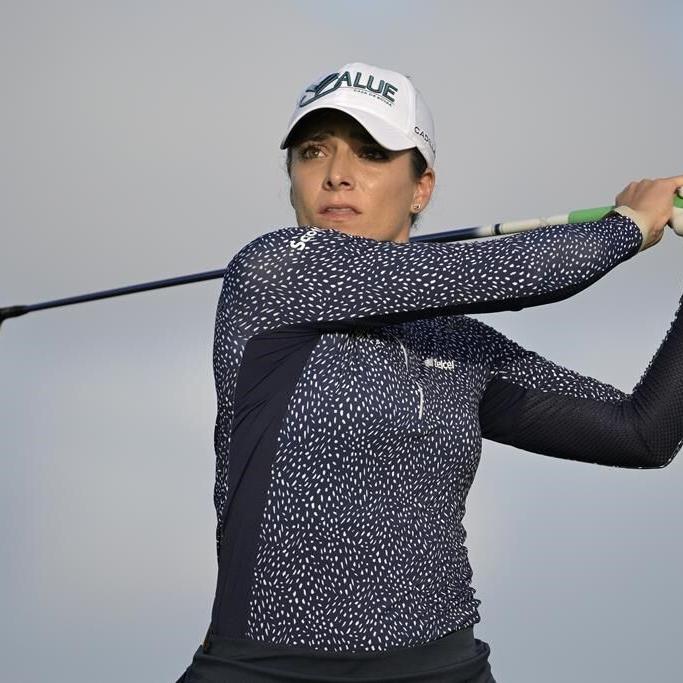 Maria Fassi delivers career-best 62 to take early LPGA lead